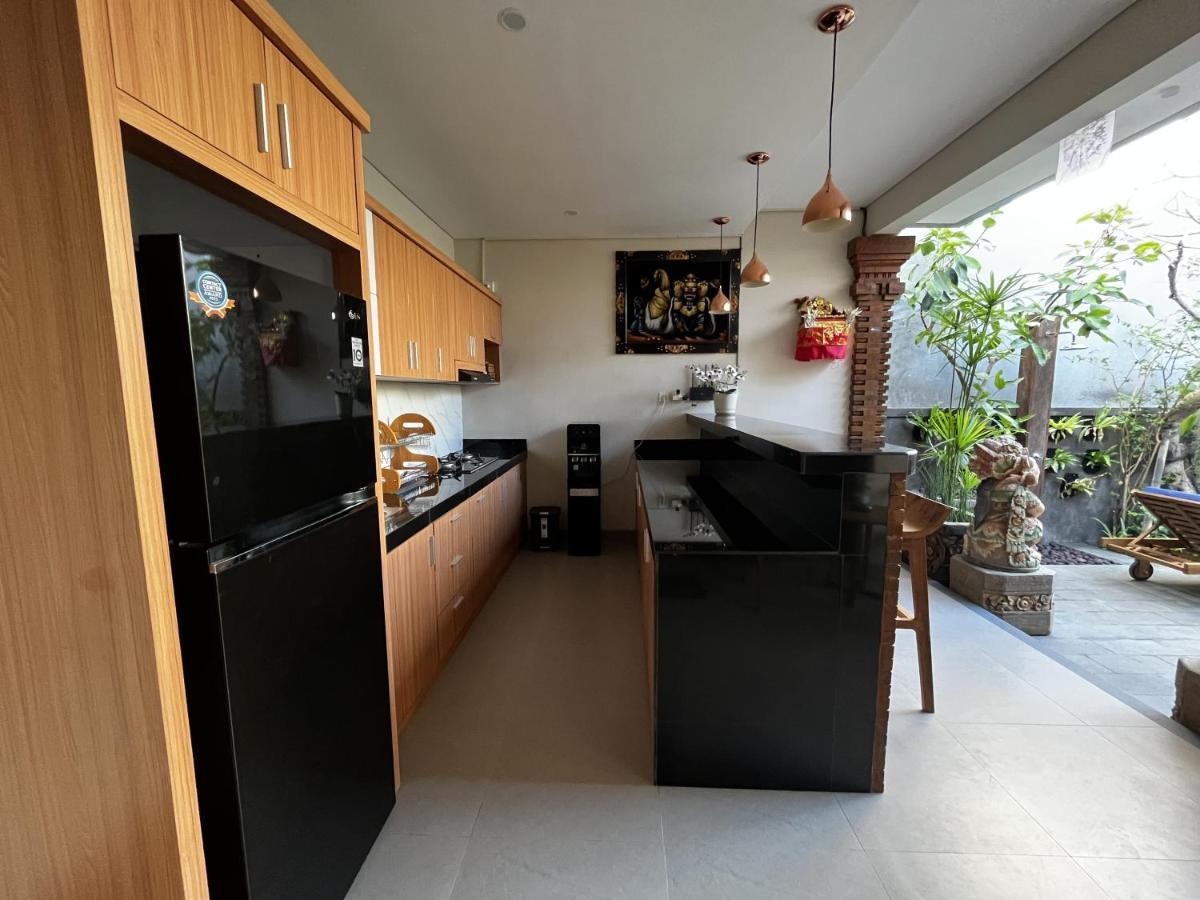 Cecillia Guesthouse Canggu 外观 照片