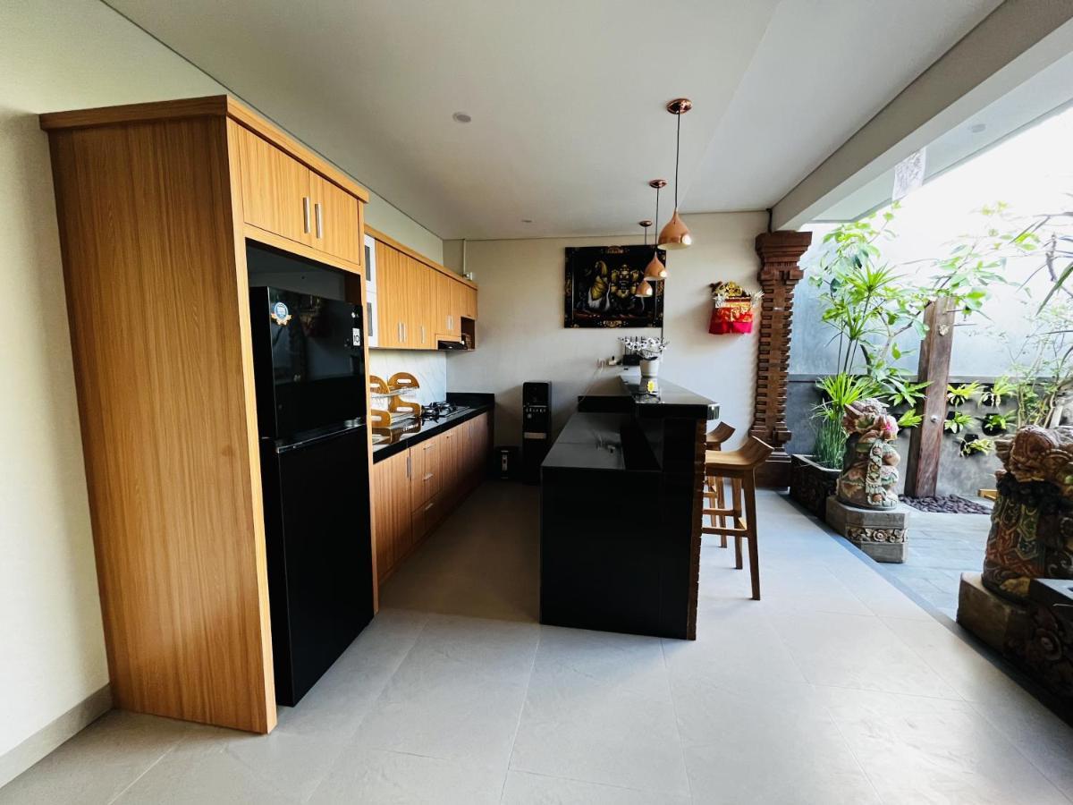 Cecillia Guesthouse Canggu 外观 照片